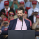 Illustration for article titled President Trumps New Gun Expert Is... His Fuckwad Son, Don Jr.